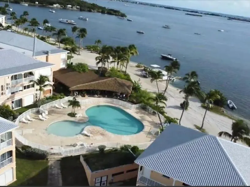 Superbe 2 Chambres Avec Piscine Baie Nettle 0*,  Sint Maarten/Saint Martin