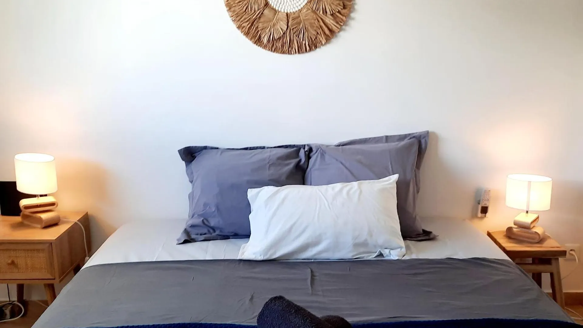 Superbe 2 Chambres Avec Piscine Baie Nettle Apartment